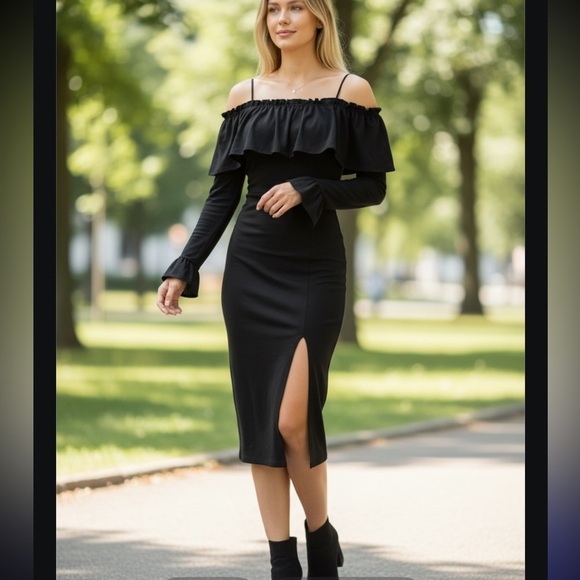 Vava by Joy Han Dresses & Skirts - Joy Han Va Va Off Shoulder Long Sleeve Ruffle Dress XS
